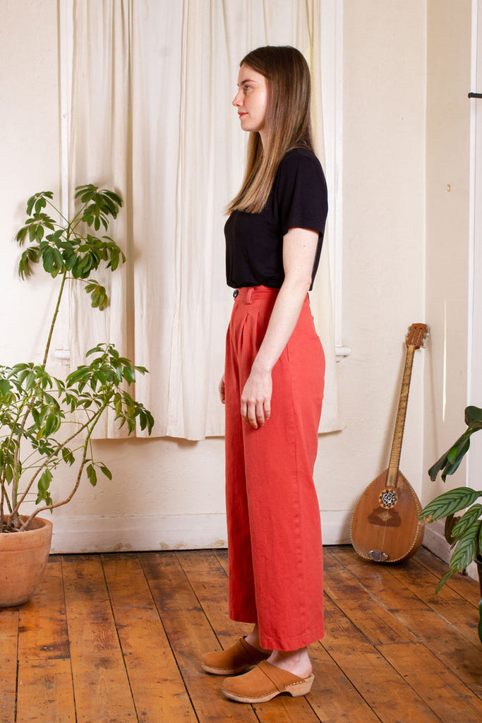 Kindling Coral Spring Classic Pants