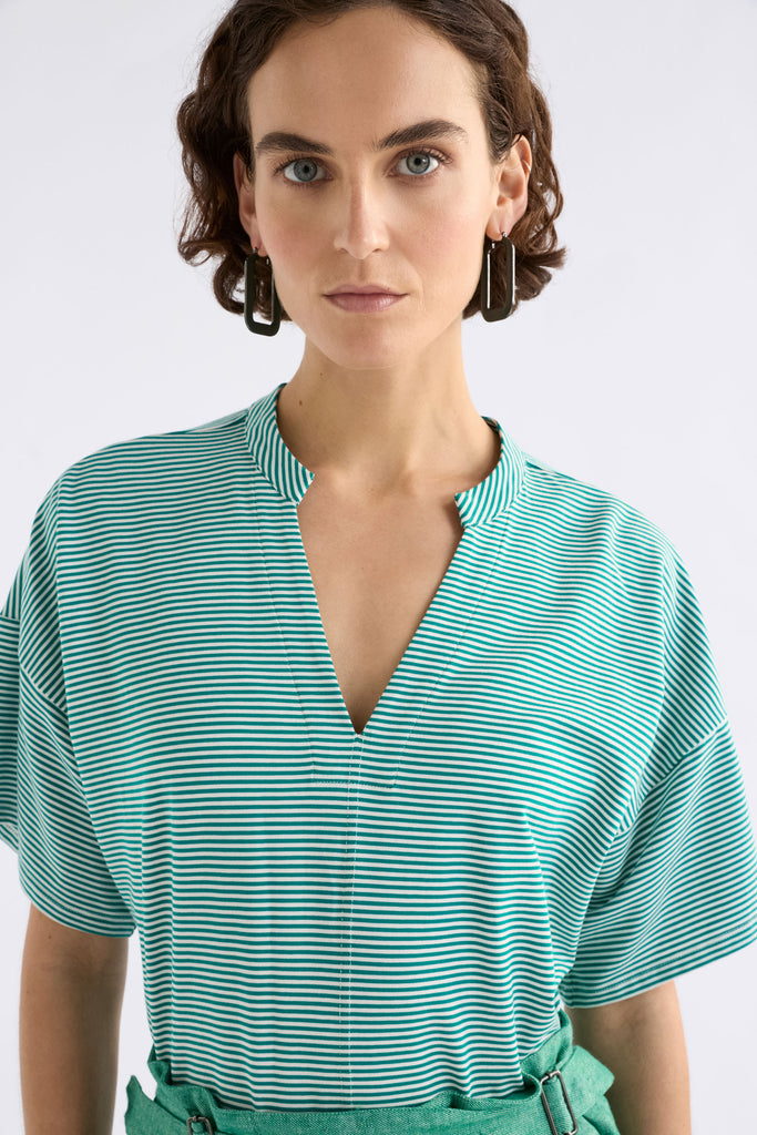 Elk Evve T-Shirt - Bright Teal/White