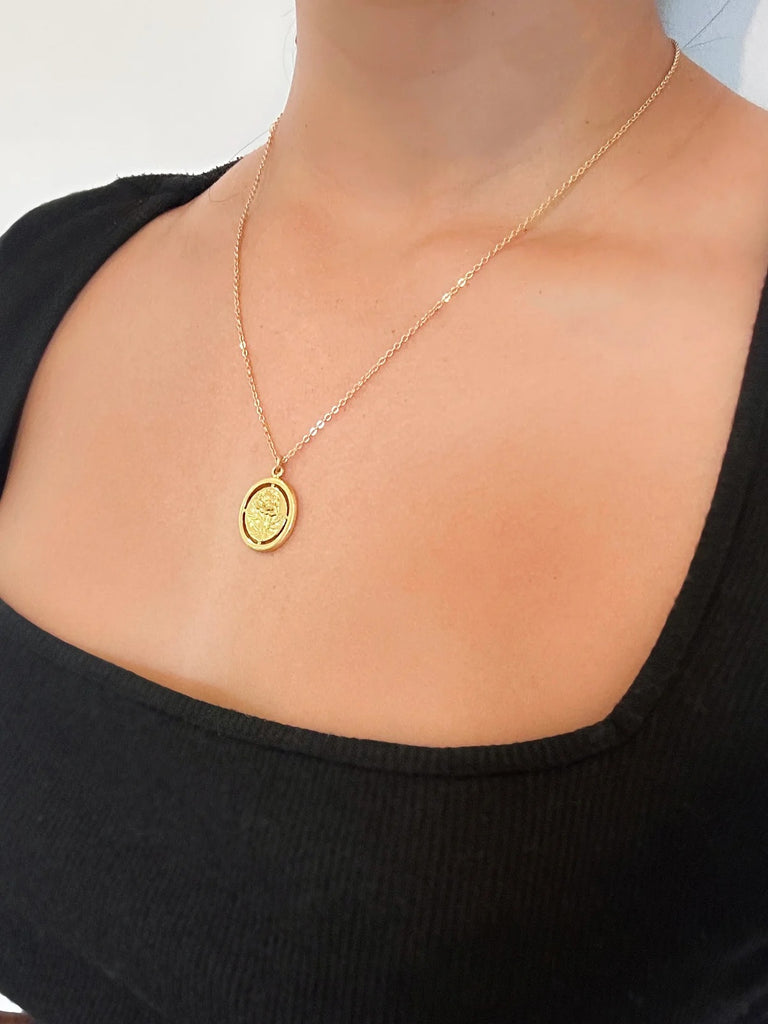 Aster & Aura Adelaide Vintage Rose Pendant Necklace