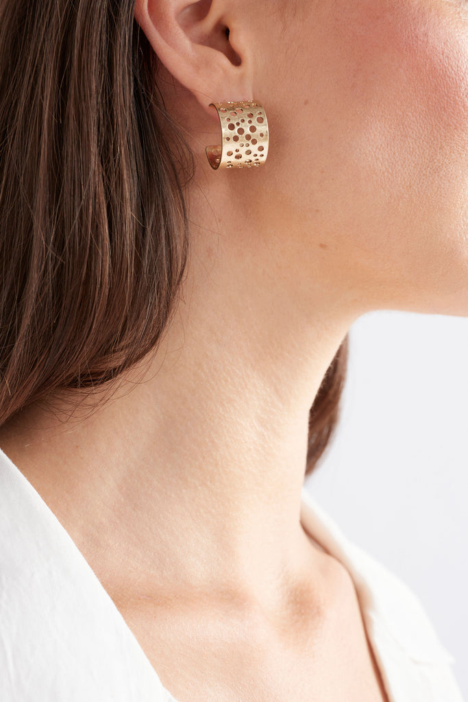 Elk Hulle Tiny Hoop Earring