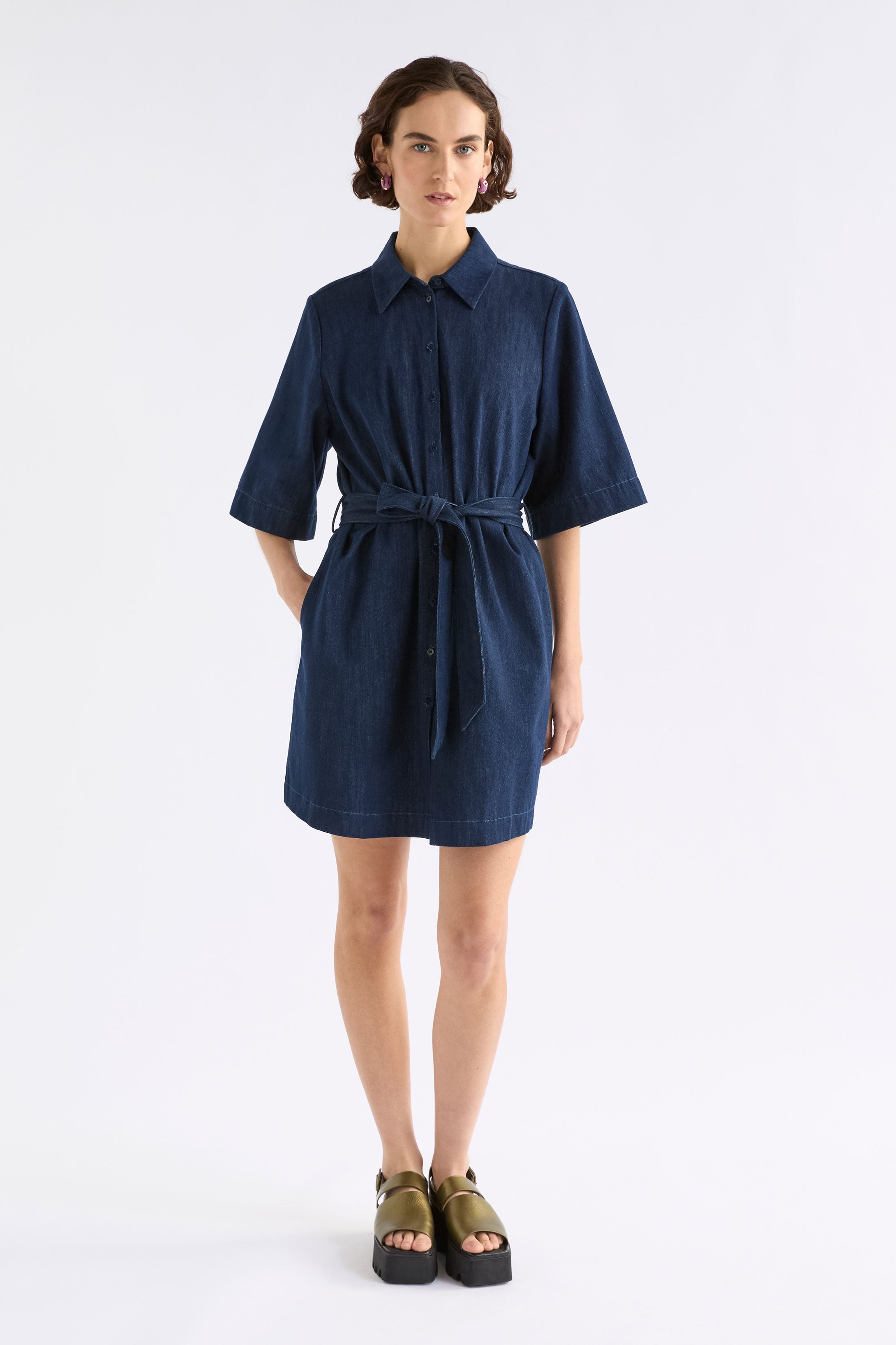 elk the label denim dress The Chambray Denim dress you are going to want on repeat meet @maye_the_label Jagger dress. Shes made from the softest chambray denim making her so easy to style all year round. Dress her up or