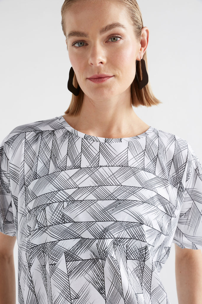 Elk Haki Short Sleeve Tshirt - White Line Print