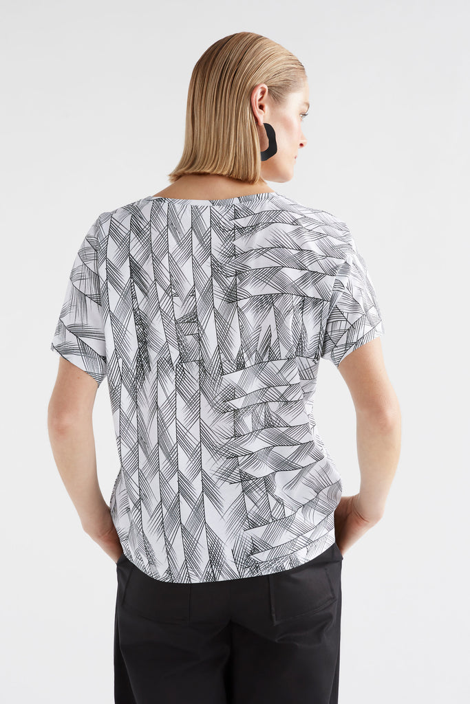 Elk Haki Short Sleeve Tshirt - White Line Print