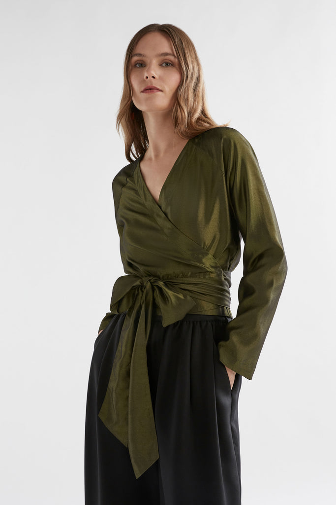 Elk Medjal Top - Gold/Black