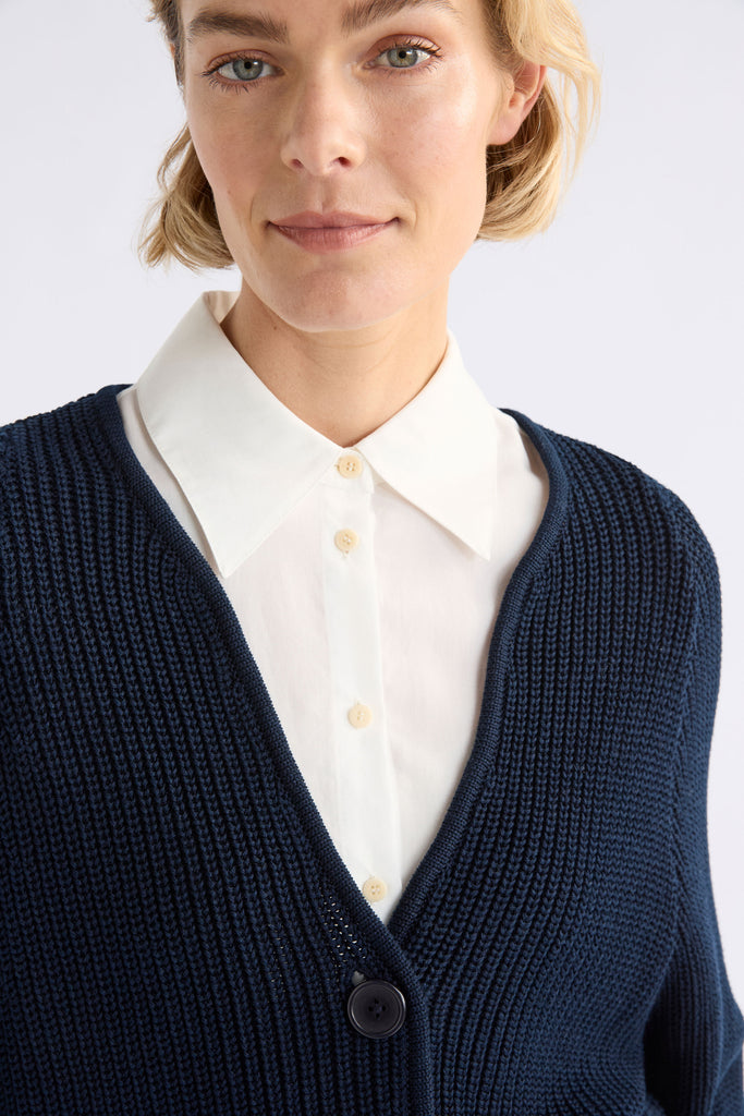 Elk Saari Cardigan - Bright Navy