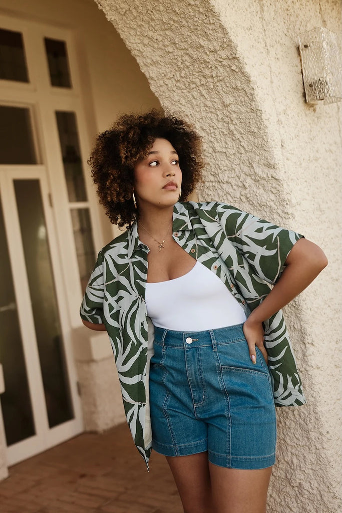 Frock Me Out Resort Shirt - Let's Be Fronds