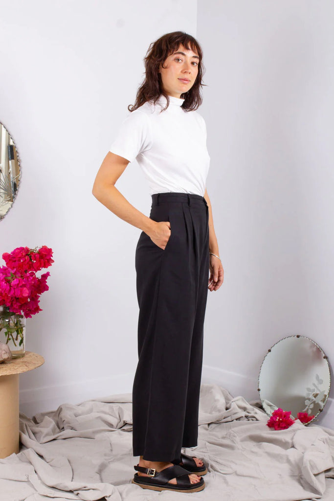 Kindling Classic Linen Pant - Coal