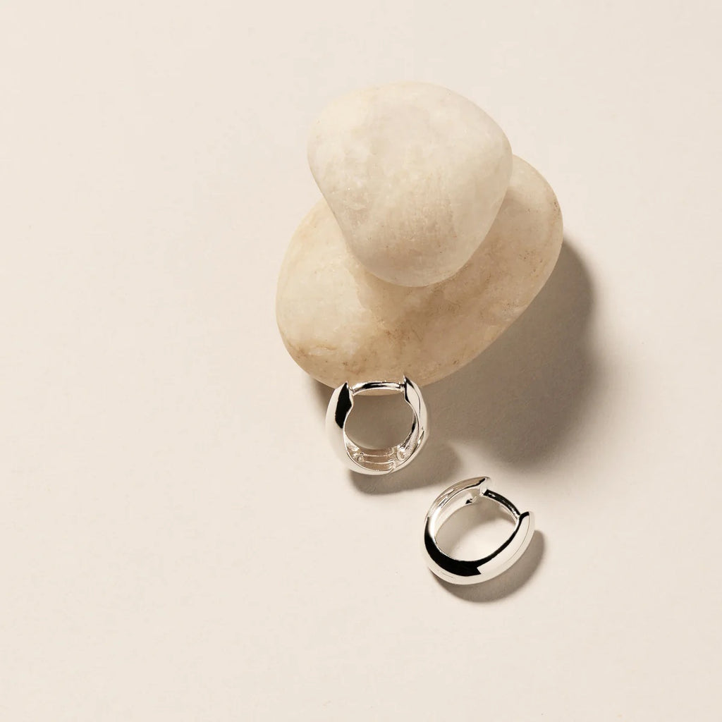 Najo Hug Me Earring