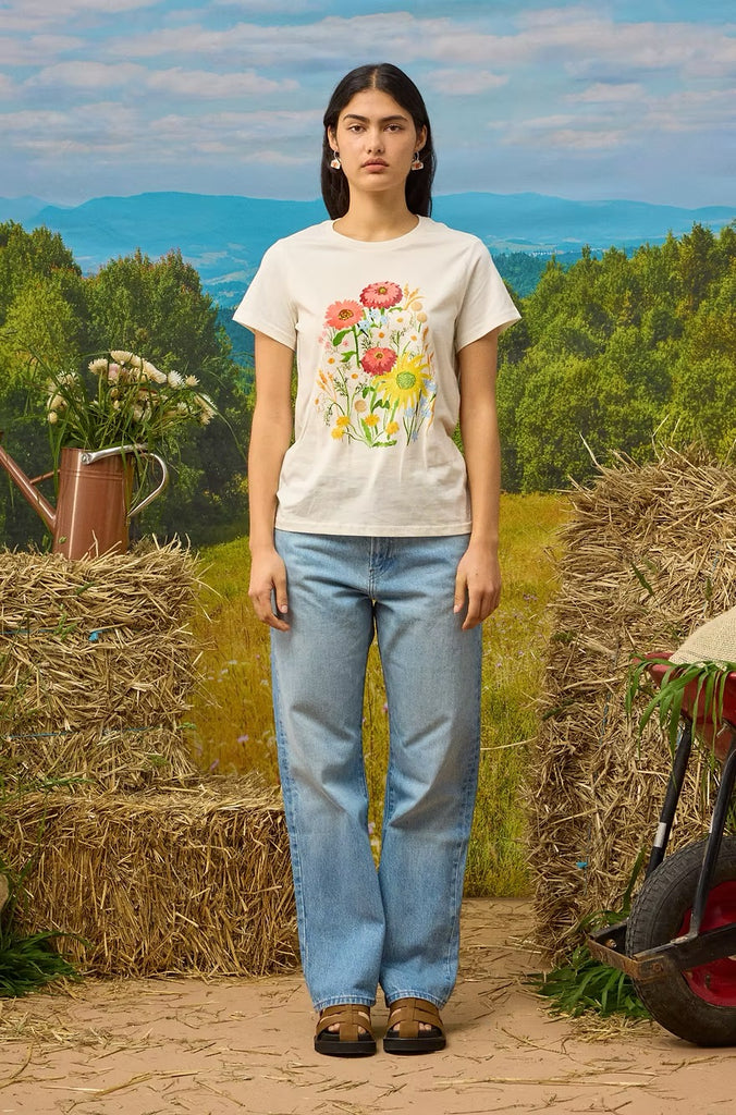 Togetherness Flowers At The Gate Tee