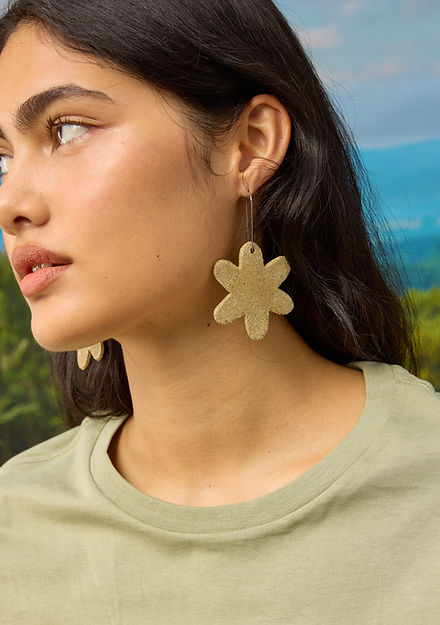 Togetherness Everyday Earrings - Hobby Farm